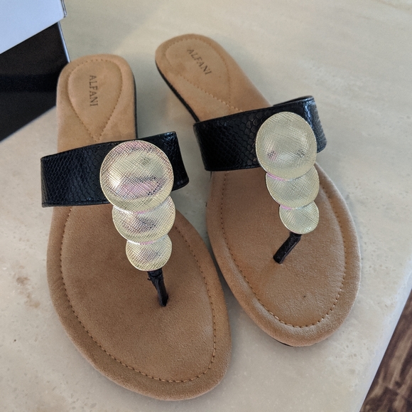 Alfani women's sandals - Picture 3 of 3